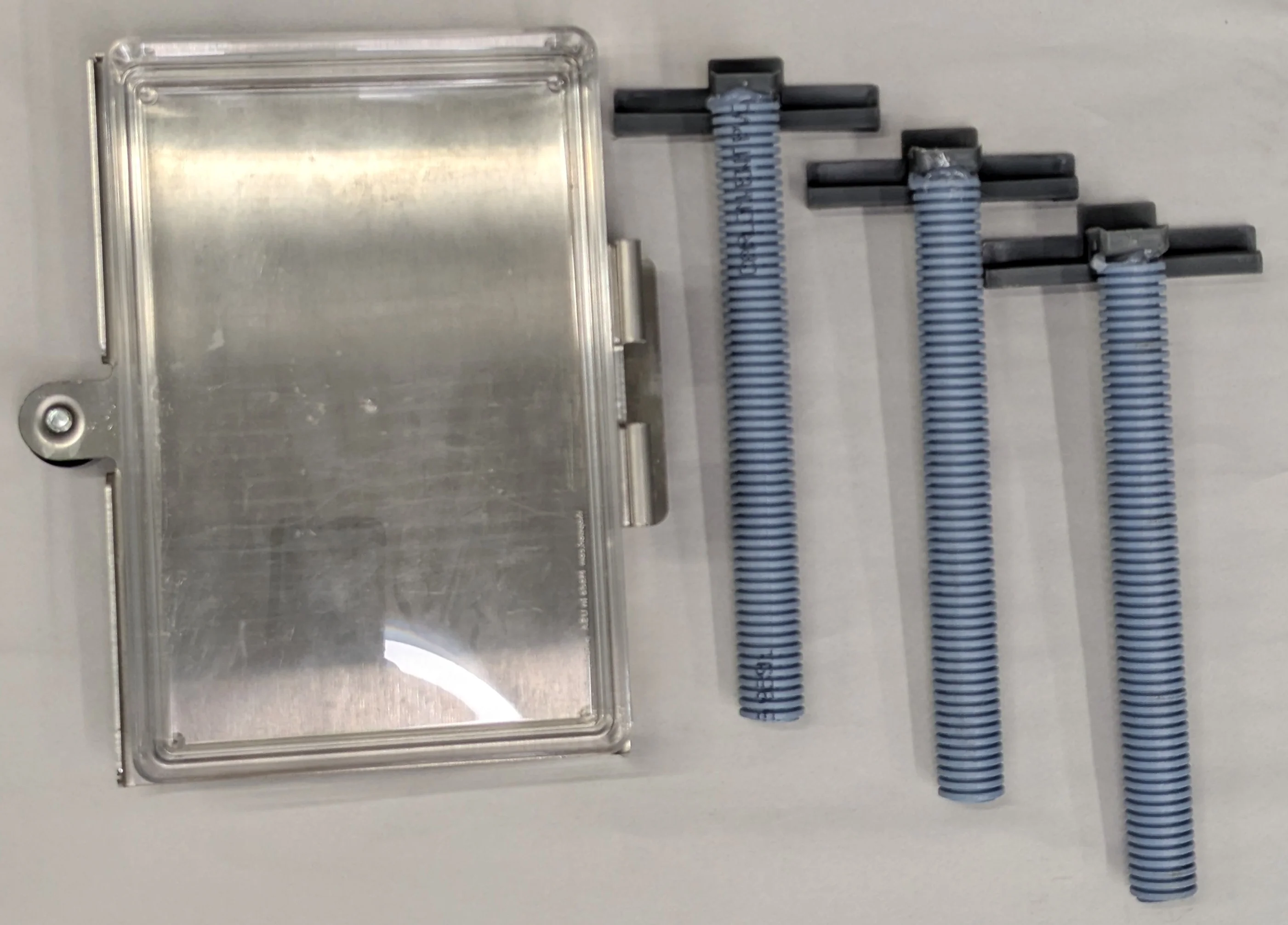 Rakabot Titan Draining Pipe Kits And Large Container - Image 7