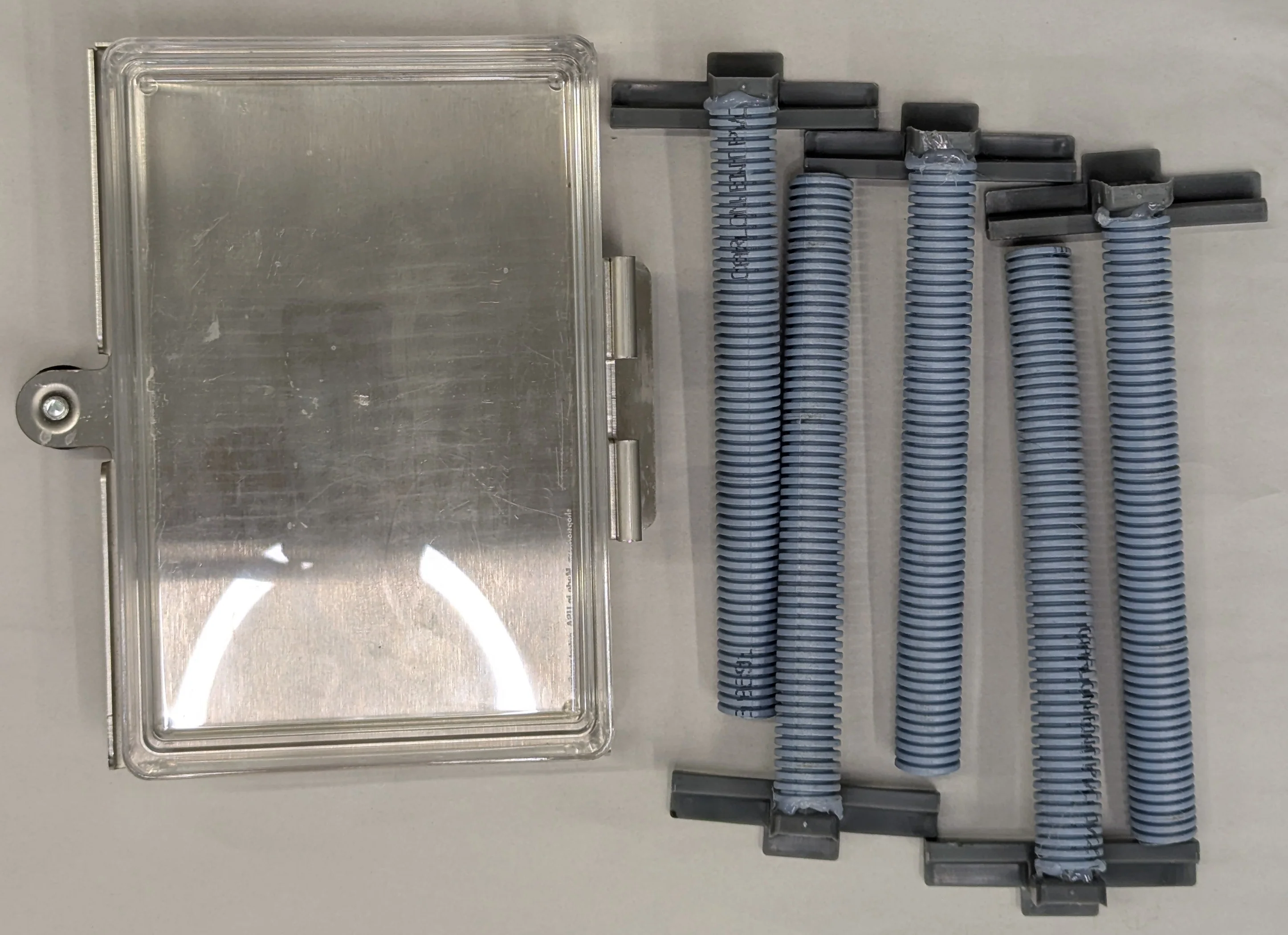 Rakabot Titan Draining Pipe Kits And Large Container - Image 9